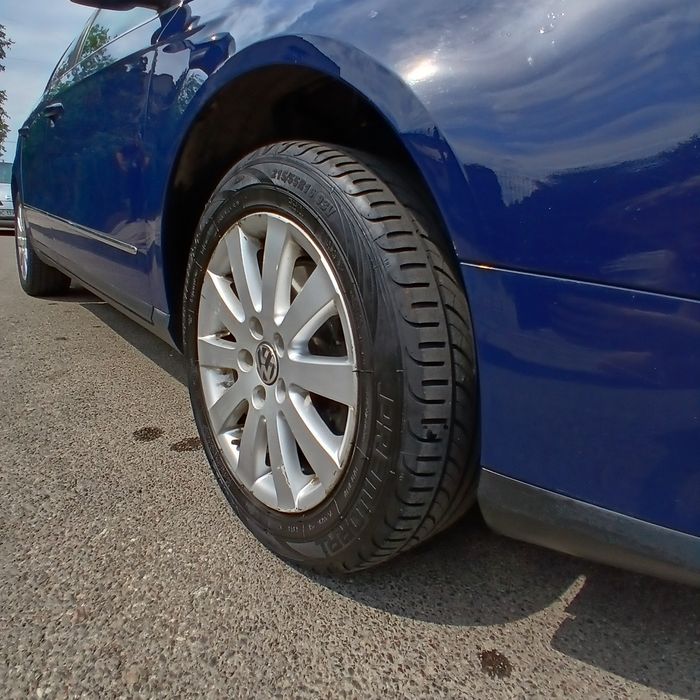 Продам  Volkswagen  Passat b6 2008 року