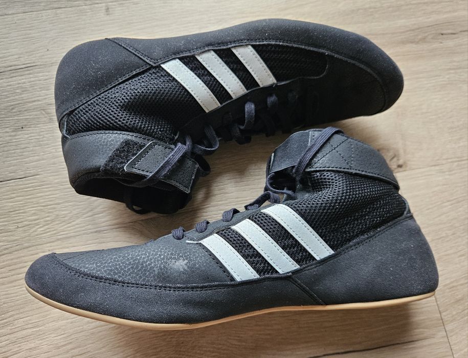Buty zapaśnicze adidas HVC AQ3325 roz. 44 czarne