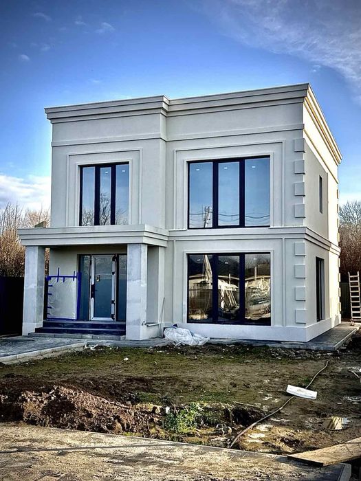 Продаж котеджу на Я.Мудрого (біля Загорської)