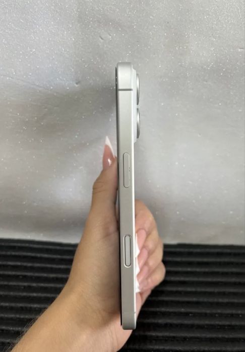 Iphone 17 branco