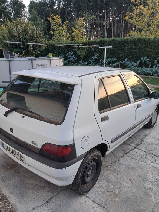 Renault clio 1995 — photo 2