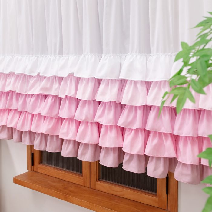 Firana 130x300 z różowymi falbanami