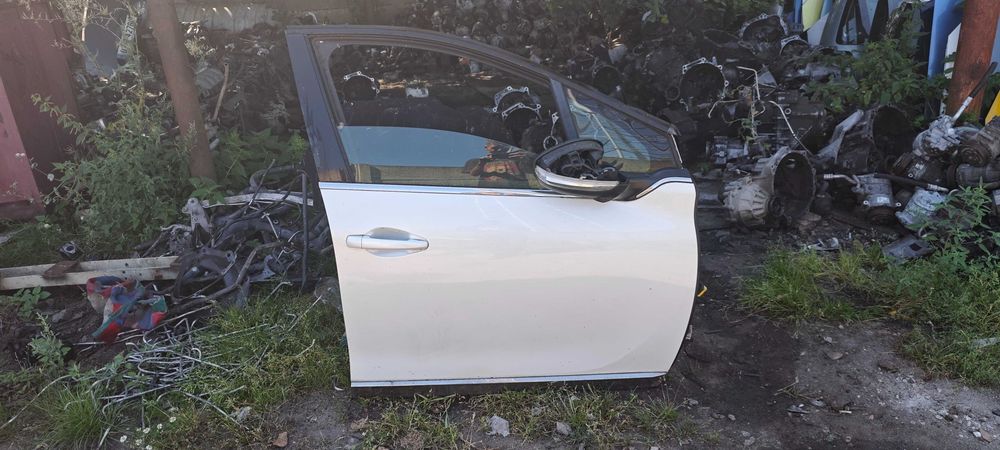 Drzwi Prawe Pasażera peugeot 2008 EWP Kompletne Białe