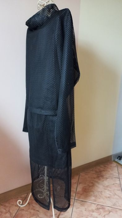 Sukienka z kolekcji Maciek Sieradzky