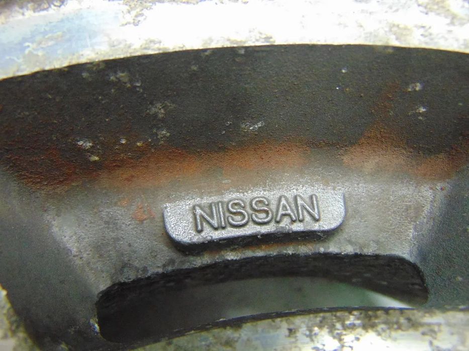 Nissan Maxima jante " usado em bom estado
