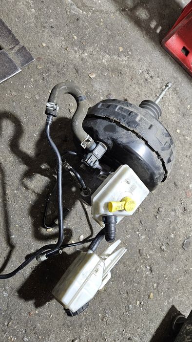 Serwo hamulcowe pompa hamulcowa przewody serwa A20DTH 2.0 cdti opel zafira c AADV