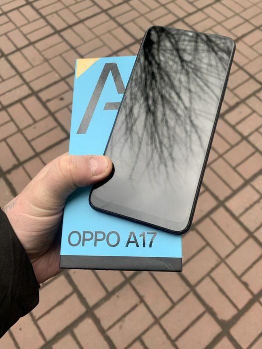 Смартфон Oppo A17