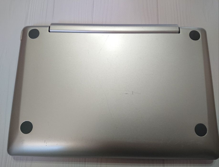 Планшет 2в1 MATRIX 3000 + Сумка Defender