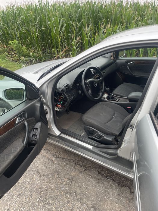 Mercedes-Benz C-Class 2000 VIN WDB2030061A040959 фото оголошення 6 з 8