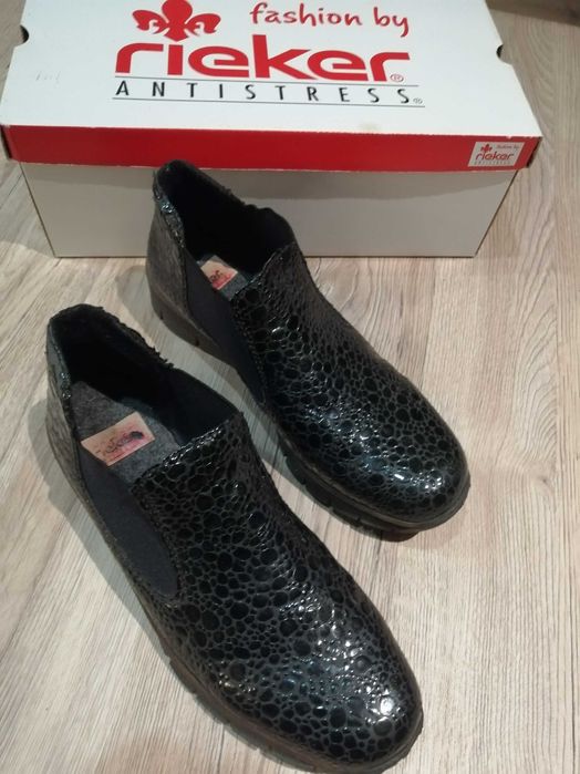 Damskie buty RIEKER 38