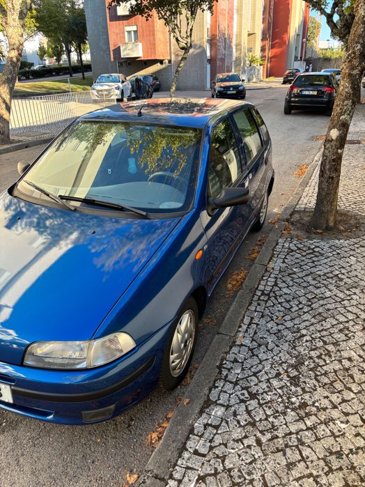 Fiat punto 176, ano 1999 1.2, gasolina em bom estado.