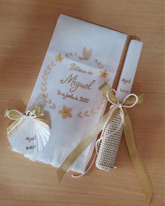 Kits de batismo personalizados