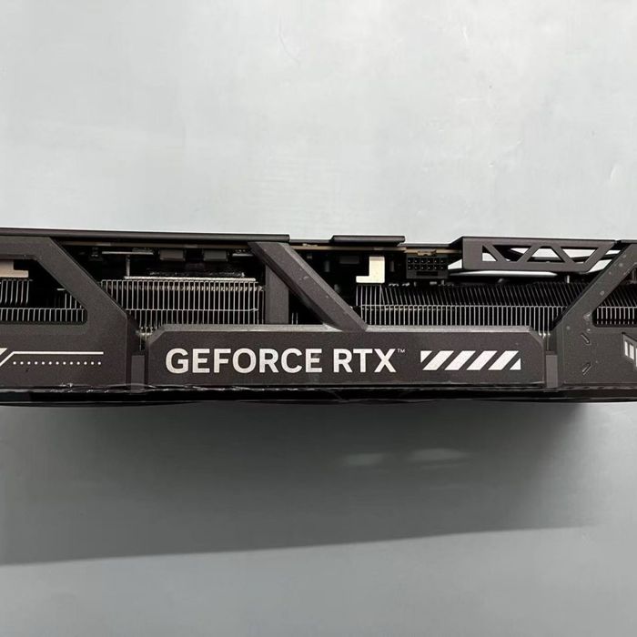 Відеокарта ASUS TUF Gaming GeForce RTX 5090