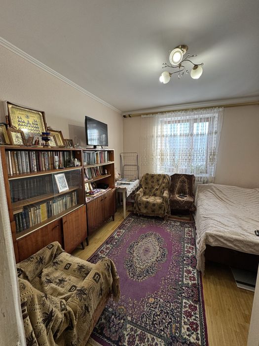 Продаж 2-х кімн ЦЕНТР в Камінь-Каширський індивідуальнеопалення 46990$