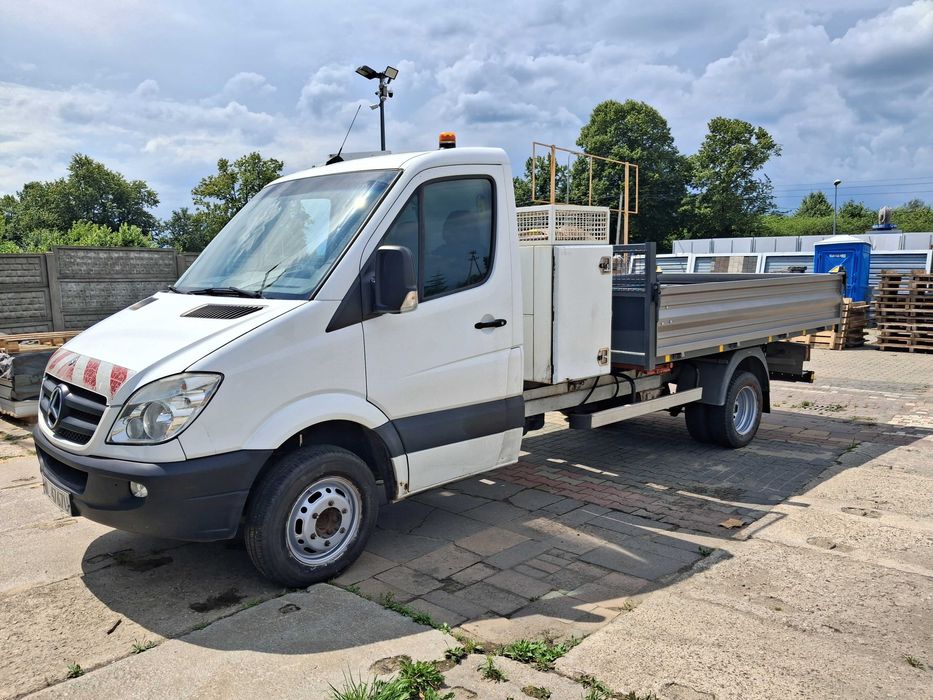 Usługi transportowe z HDS, łyżka, wywrotka