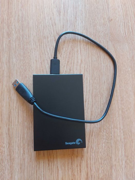 Disco rígido para backups - formato 3,5 polegadas com 250GB de capacidade de armazenamento