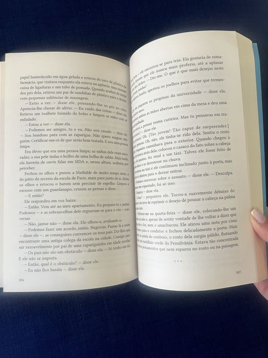 Destinos e Fúrias - livro