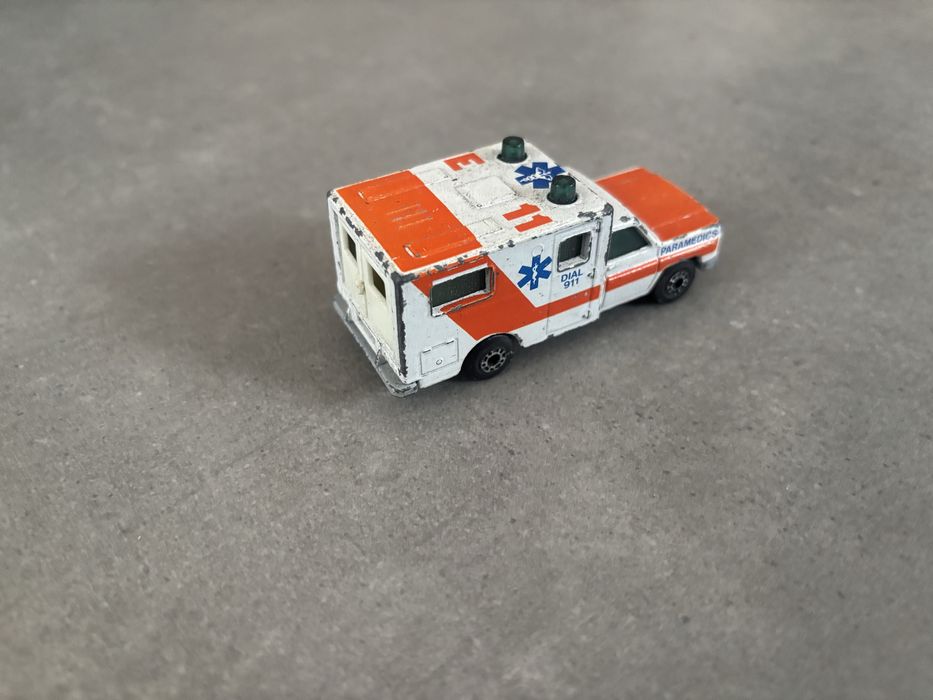 Model Resorak Matchbox Ambulance ambulans made in Macau