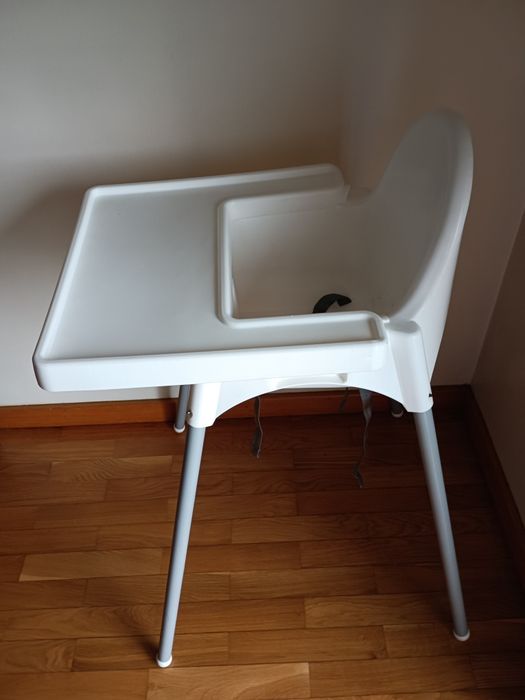 Cadeira de refeição para bebé