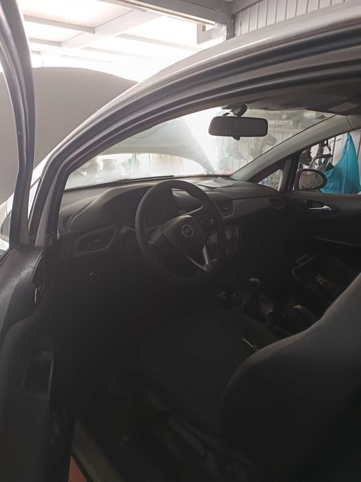 Opel Corsa Van 1.3 CDTI 2015 para pecas ou reparacao