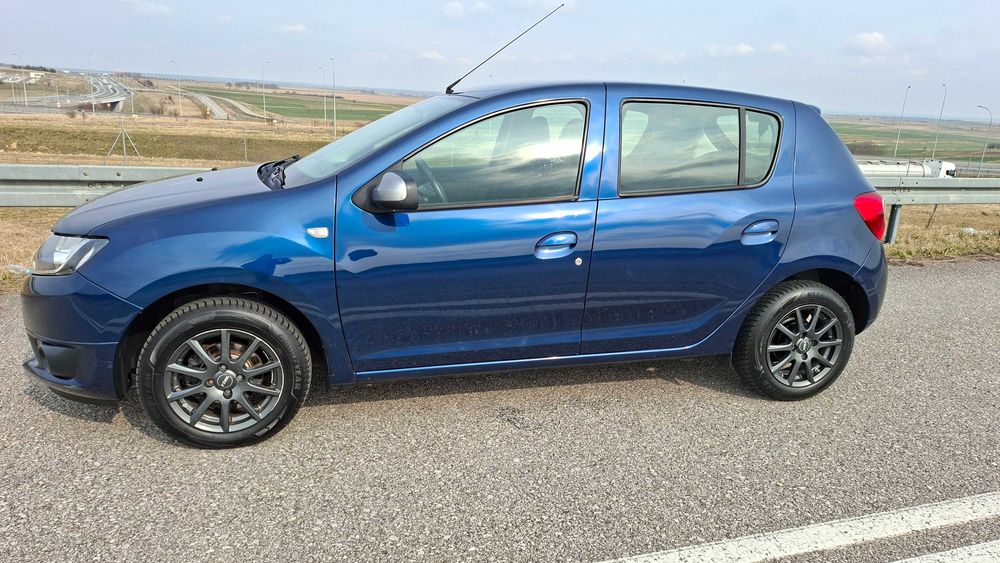 Dacia Sandero 1.2 benzyna 2015r