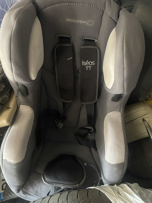 Продам дитяче автокрісло.