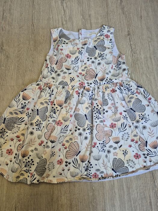 Платье на девочку