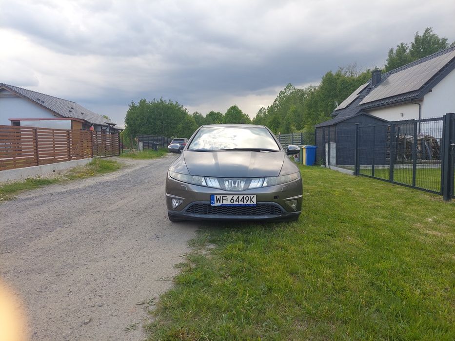 Honda Civic 1.8i vtec z LPG