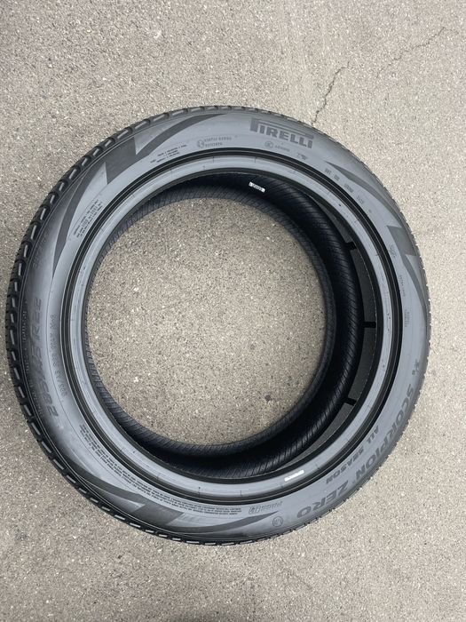 285/45R22 Pirelli scorpion zero All season LR