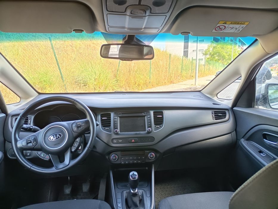Kia Carens - 7 Lugares - Nacional