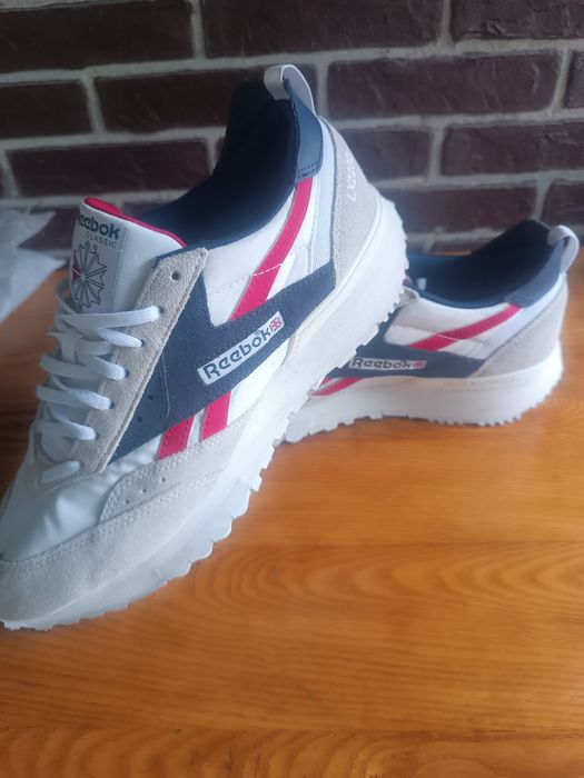 Чоловічі кросівки Reebok LX2200 44-44.5