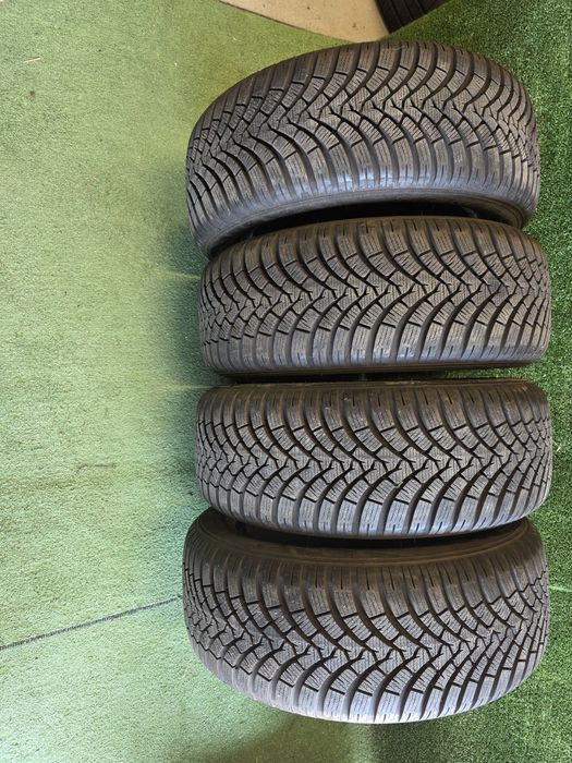 Sprzedam opony zimowe Falken  205/55R16 8mm