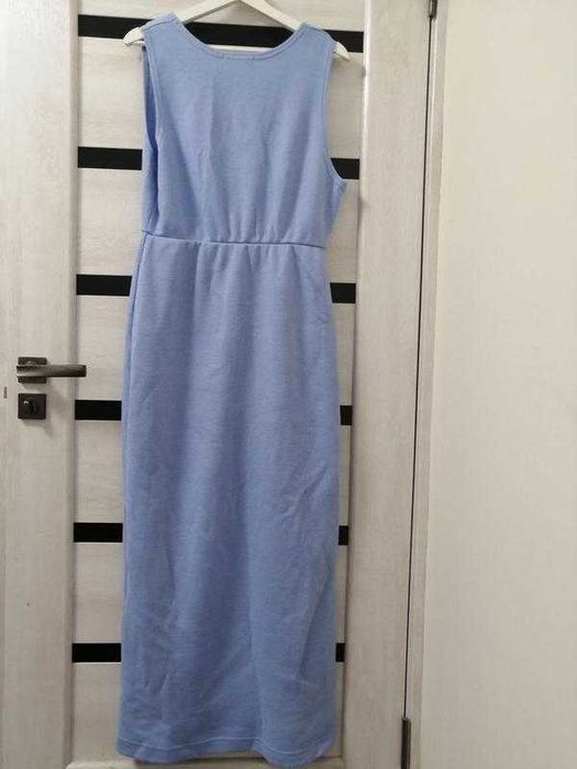 Нова сукня в підлогу, з блакитного теплого трикотажу, верх м, низ xl
