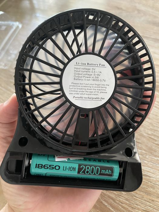 Міні вентилятор з USB зарядкою