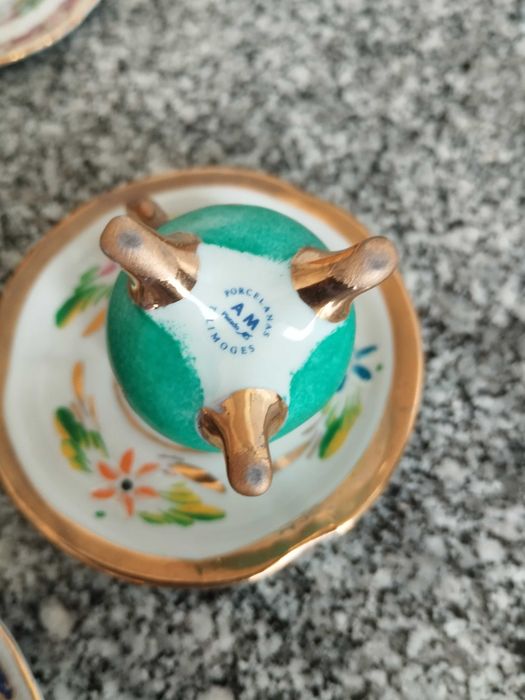 Miniaturas em porcelana Limoges