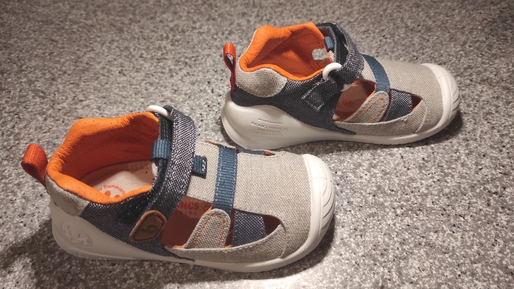 Conjunto tênis/sandálias criança