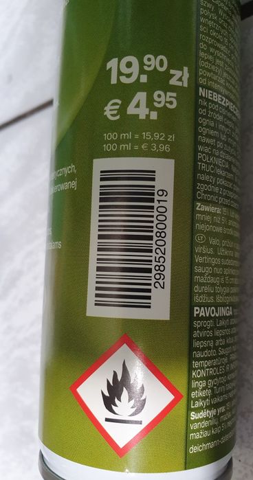 Pianka do czyszczenia powierzchni syntetycznych Hi Tech