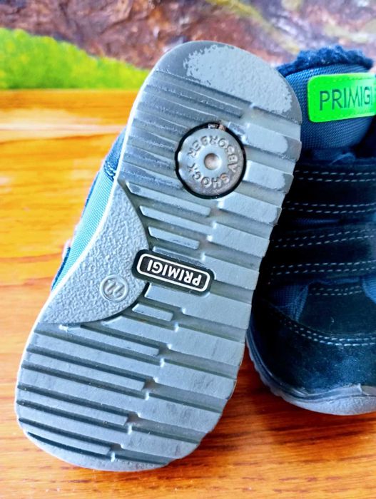 Buty zimowe dziecięce Primigi rozmiar 22
