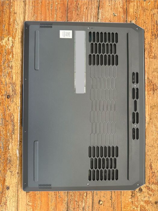 Portátil Gaming Lenovo LOQ 15IRX9