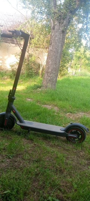 Електросамокат  ксяомі