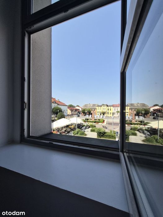 Gabinety, biura 36-180 m² w Rynku w Bieruniu — dostęp 24/7