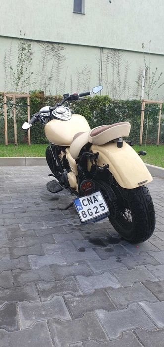 Honda Shadow VT 125 custom A1