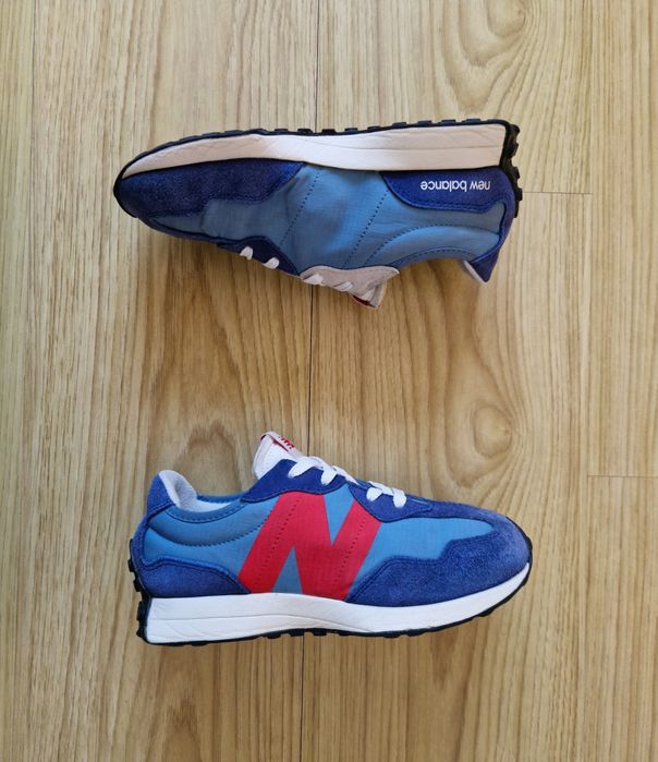 Кросівки New Balance 327  36 розмір (стелька 22см) Original