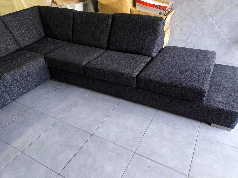 Sofá em "L" em excelente estado