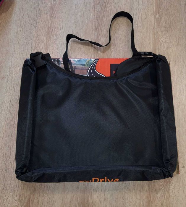 Stolik/ organizer na fotelik samochodowy, spacerówkę CZARNY