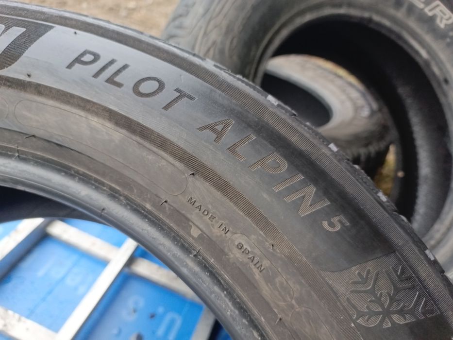 235.55.17 Michelin pilot Alpin 2 шт