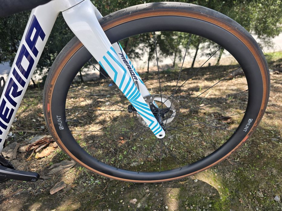 Rodas de carbono hunt 35mm