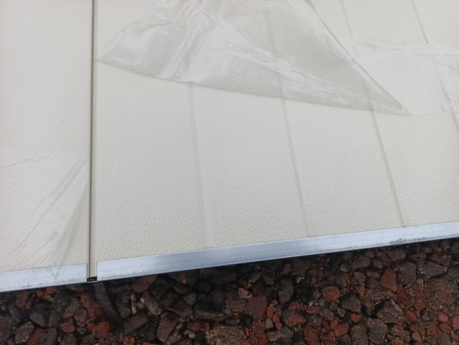 Brama garażowa segmentowa przemysłowa panelowa jak nowa 305x355