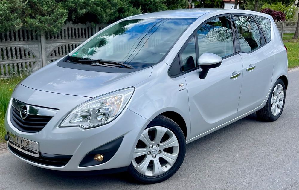 Opel Meriva 1.4 ,100% oryginalny przebieg i bezwypadkowość, książki !!!
