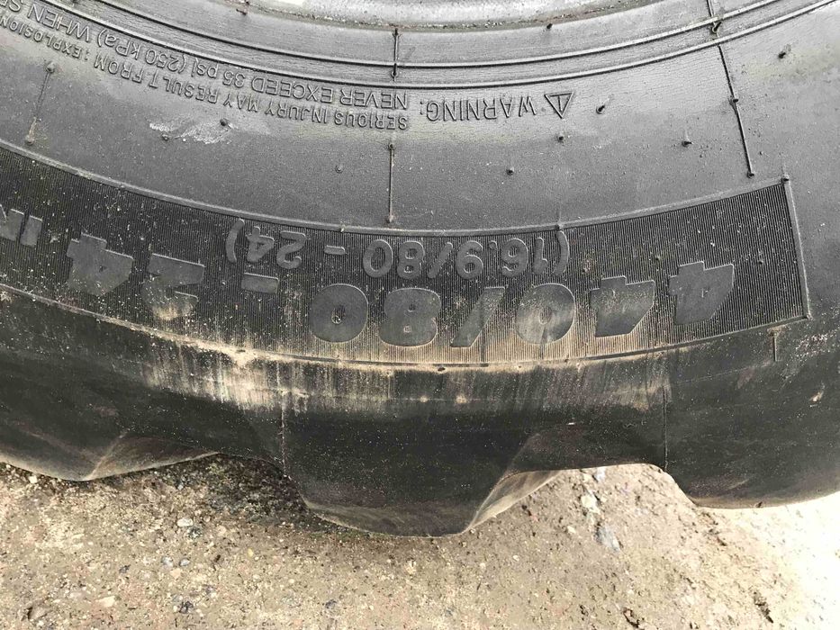 Шини Michelin Power CL 440/80r24
